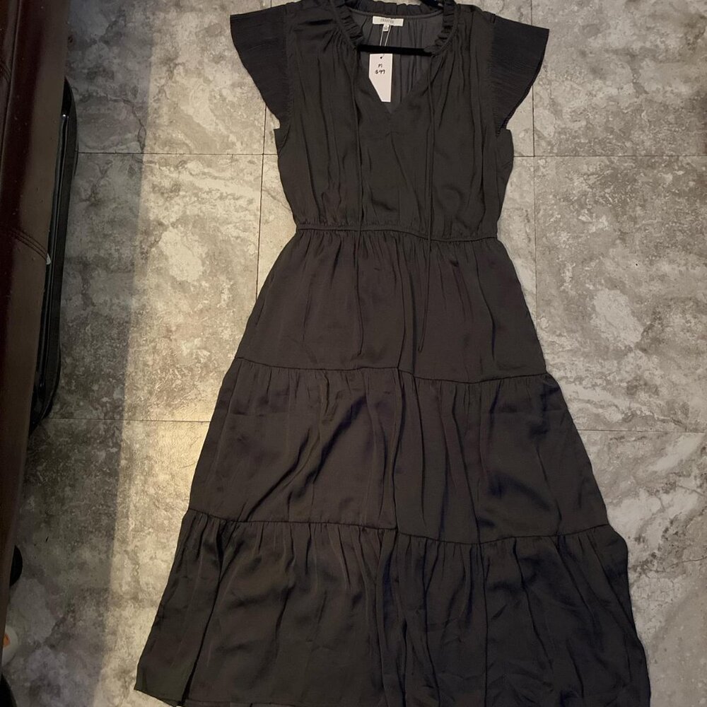 NEW Grey Maxi Short Sleeve Dress